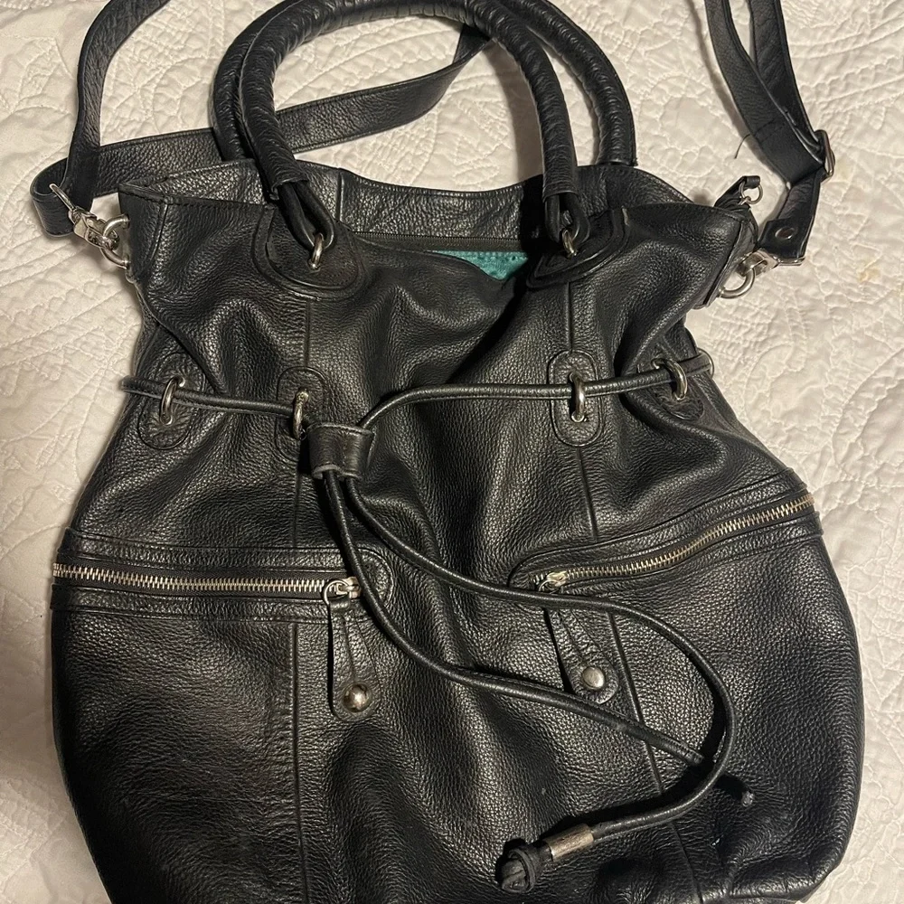 Hype Black leather bucket purse